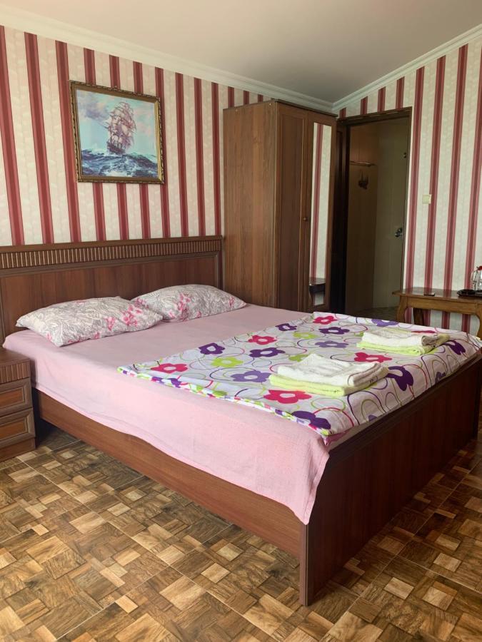 Guest House Rusalka 科布列季 外观 照片